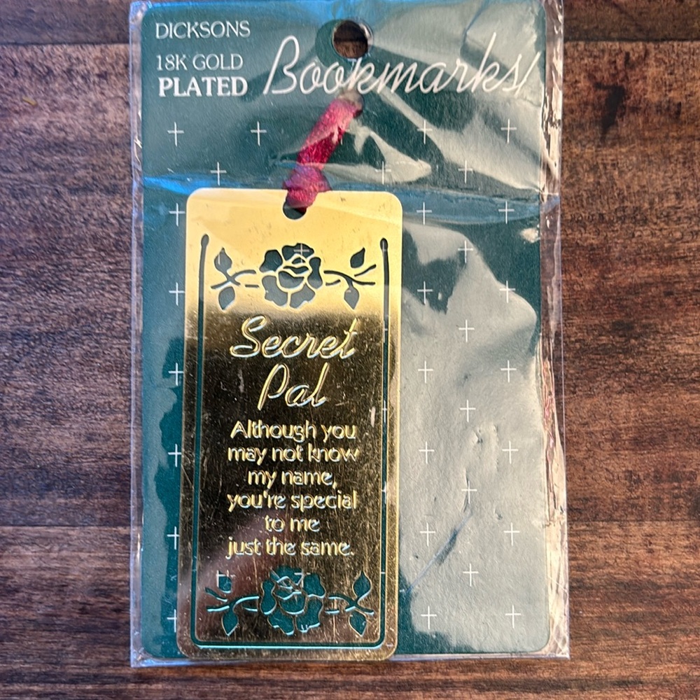 18k Gold Plated Book Mark, Secret Pal, New in Package
